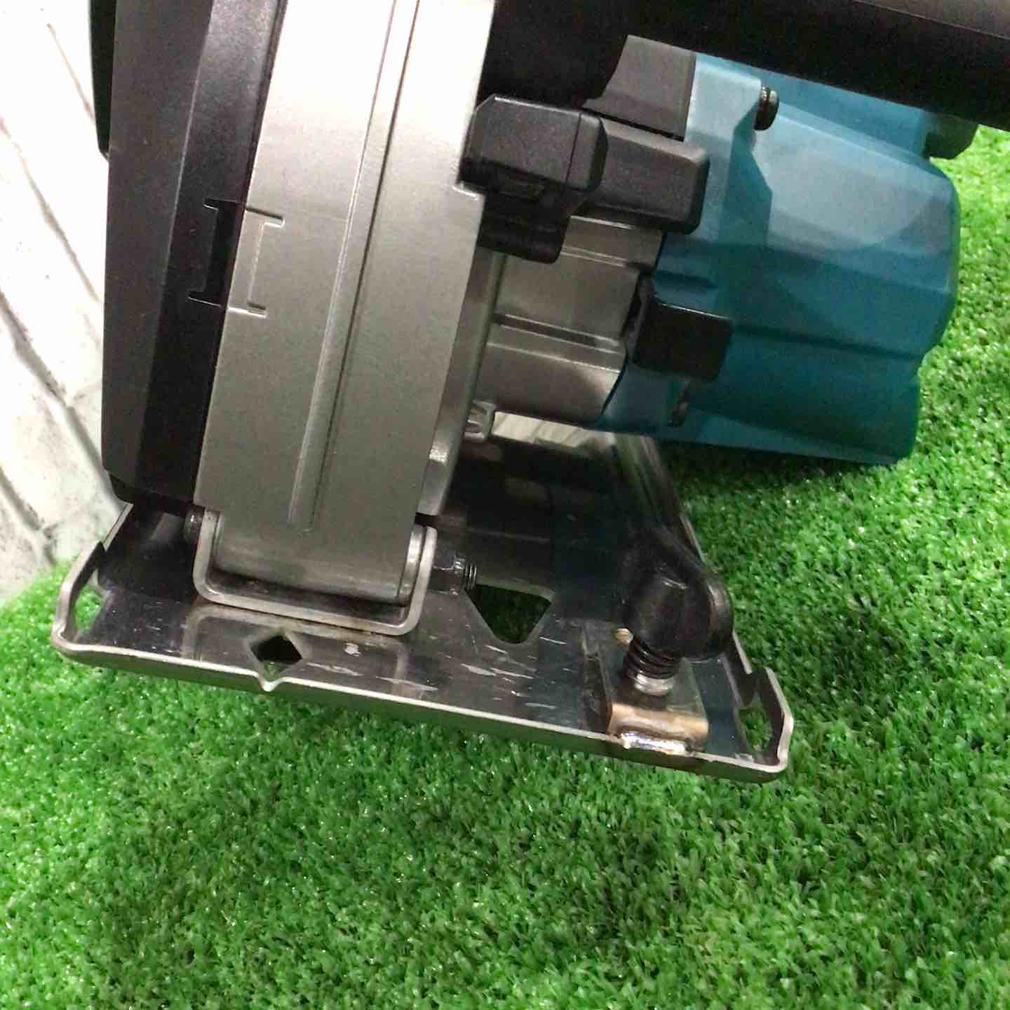 ☆マキタ(makita) コードレスチップソーカッター CS001GRMX【川口店