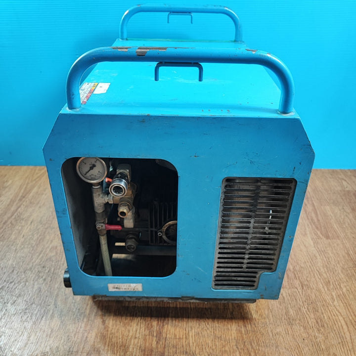【店頭受取り限定】フルテック 簡易防音型エンジン高圧洗浄機 GE1513 ガン・ホースドラム付セット【岩槻店】　※カバー養生補強ヶ所あり