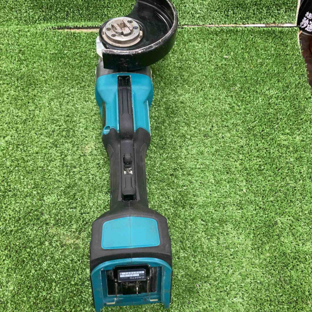 ★マキタ(makita) 125mmコードレスディスクグラインダー GA047GRMX【川崎店】