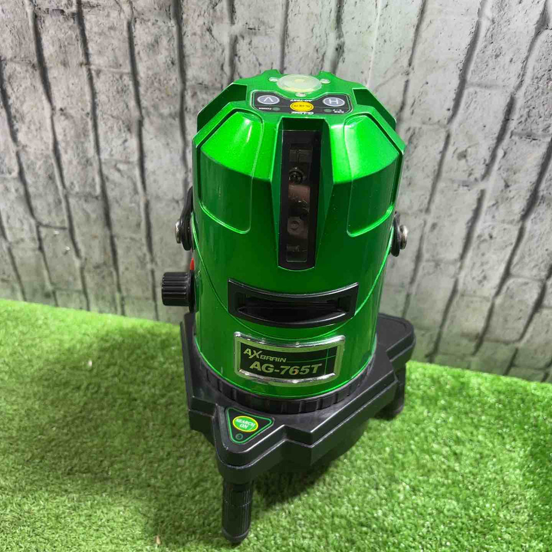 ◇アックスブレーン 高輝度自動探知グリーンレーザー墨出し器 AG-765T 01000257 動作確認済み【川口店】