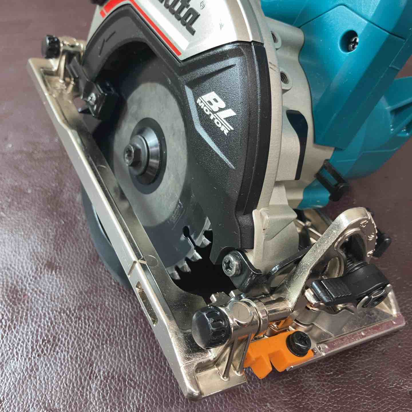 中古品】 マキタ(makita) コードレス丸のこ HS474DZ 【東大和店