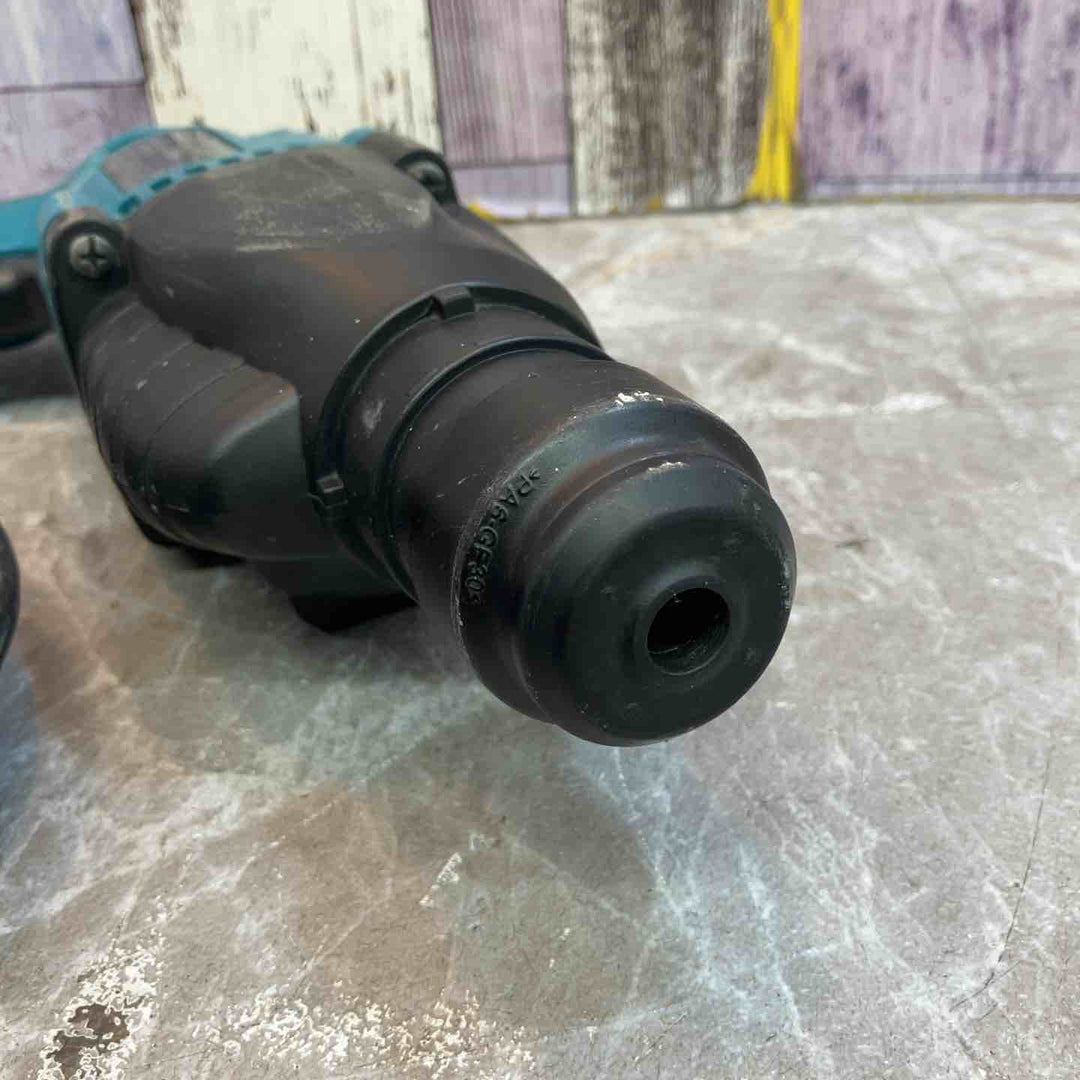 ★マキタ(makita) ハンマドリル HR1830F【八潮店】