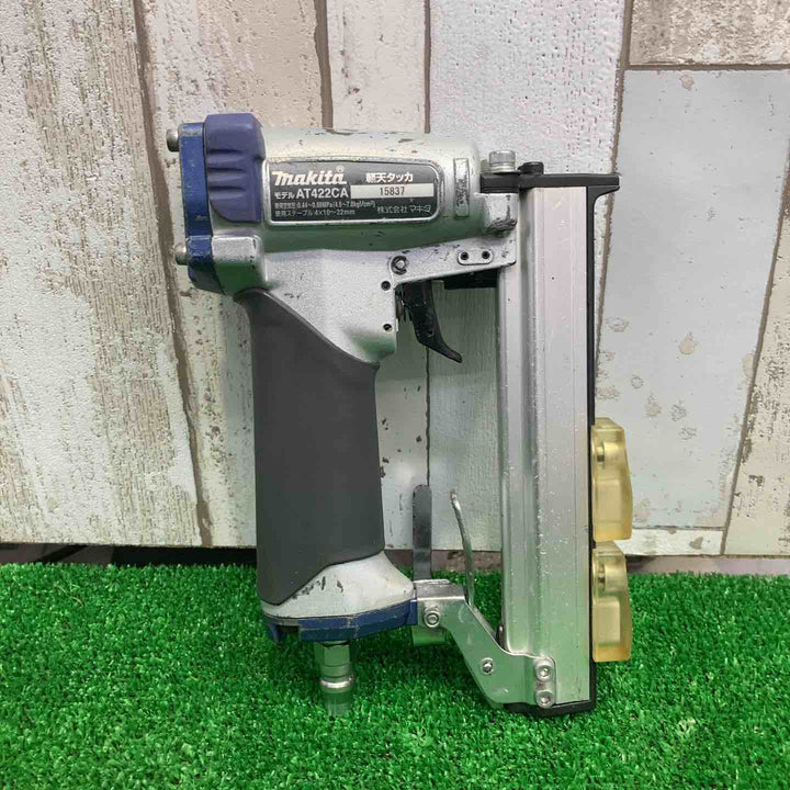 マキタ(makita) 常圧軽天タッカ AT422CA【町田店】