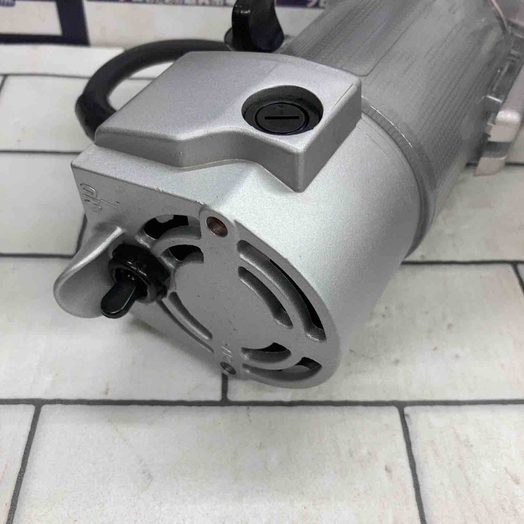 ◇マキタ(makita) トリマ 6mm 3701【所沢店】