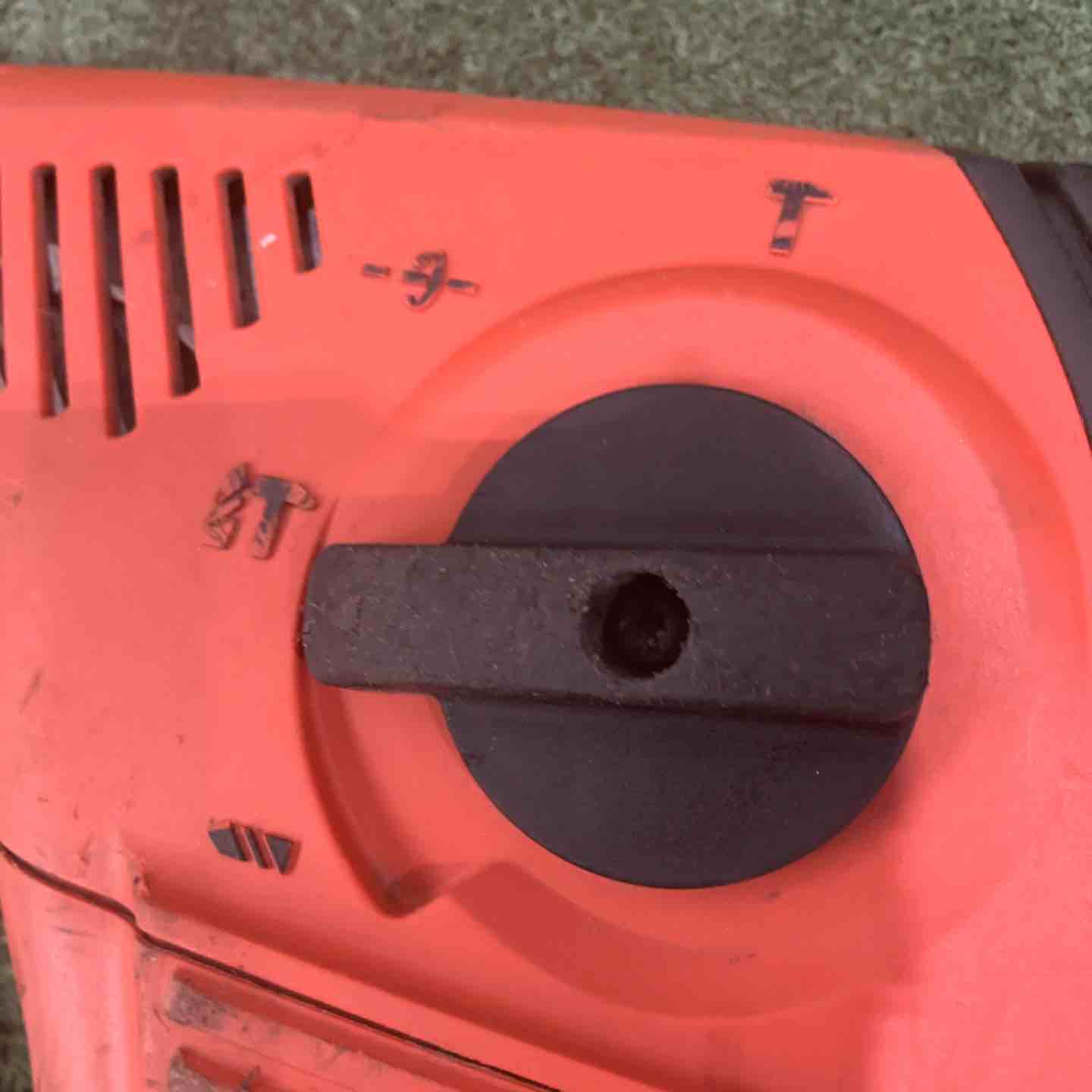 ◇Hilti/ヒルティ ハンマドリル TE 40-AVR 動作確認済【川口店