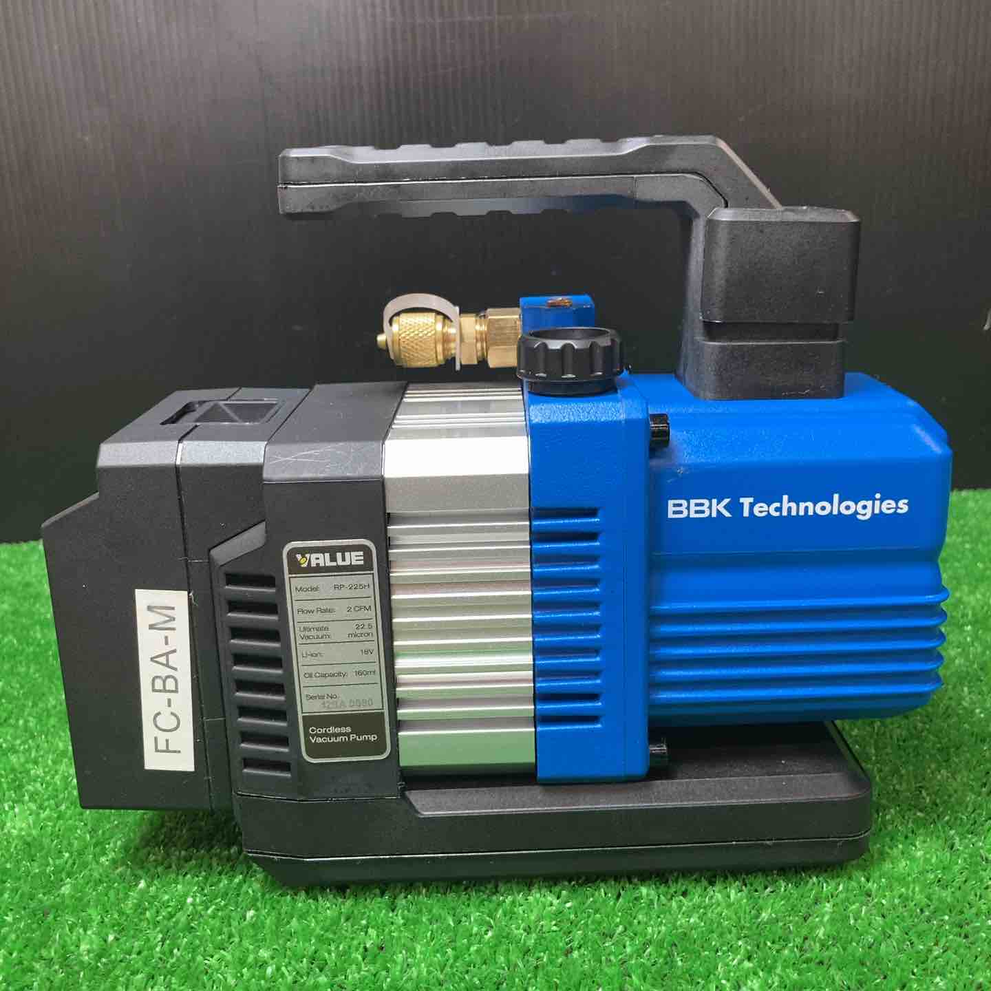 BBK RP-225 真空ポンプ 本体＋バッテリー×1 ※充電器無し 中古品 【ハンズクラフト宜野湾店】 BBKテクノロジーズ BBK 2ステージ型小型充電式真空ポンプ本体 (マキタ