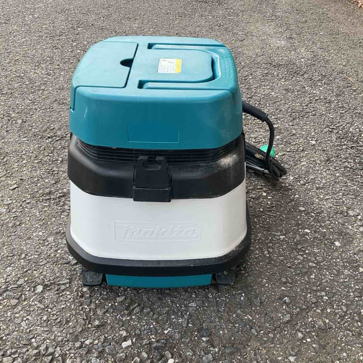 ★マキタ(makita) 集じん機 乾湿両用 483(P)【所沢店】