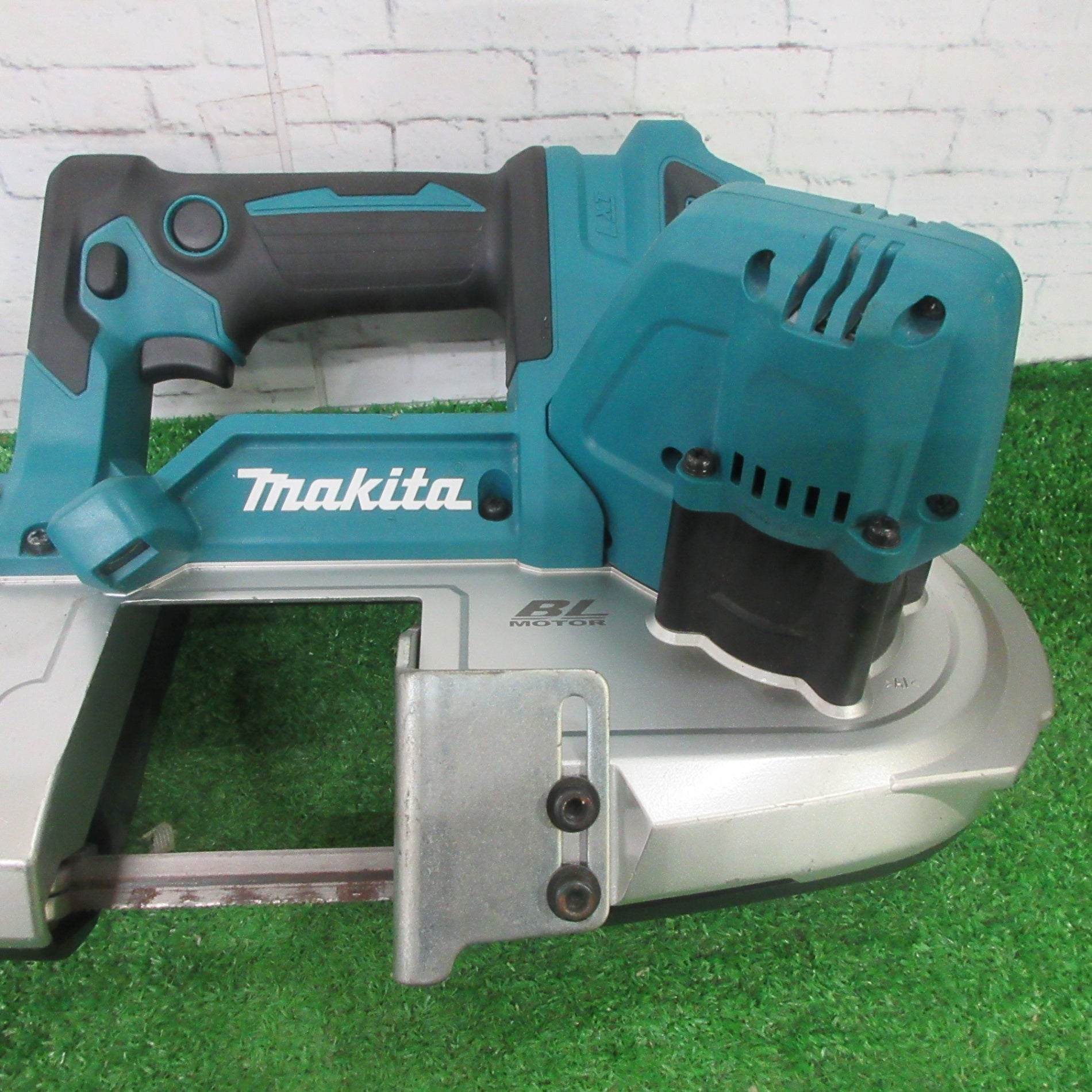 ☆マキタ(makita) コードレスポータブルバンドソー PB183DZ【町田店