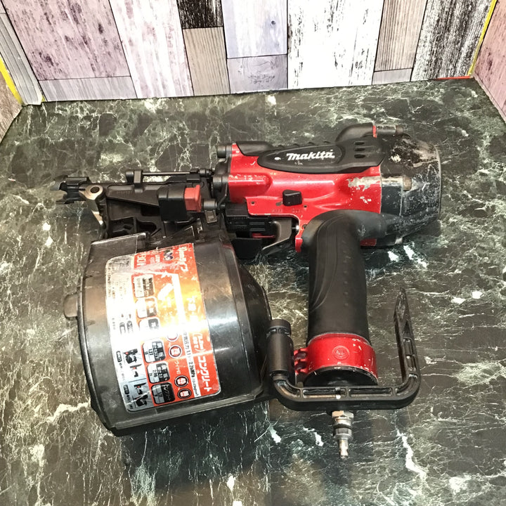 ★マキタ(makita) 高圧エア釘打ち機 AN930H【八潮店】