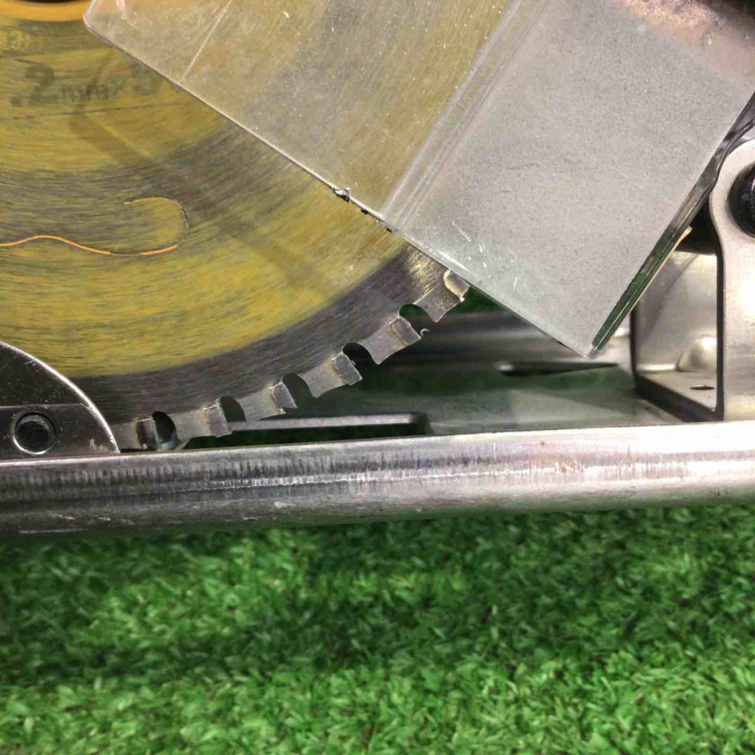 ★マキタ(makita) コードレスチップソーカッター CS003GZ【町田店】