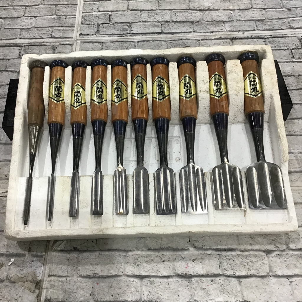大工道具　鑿9丁　まとめ売り 中古品】組鑿 9本組 助之 鑿・鉋・大工道具 【戸田店】 – アクト