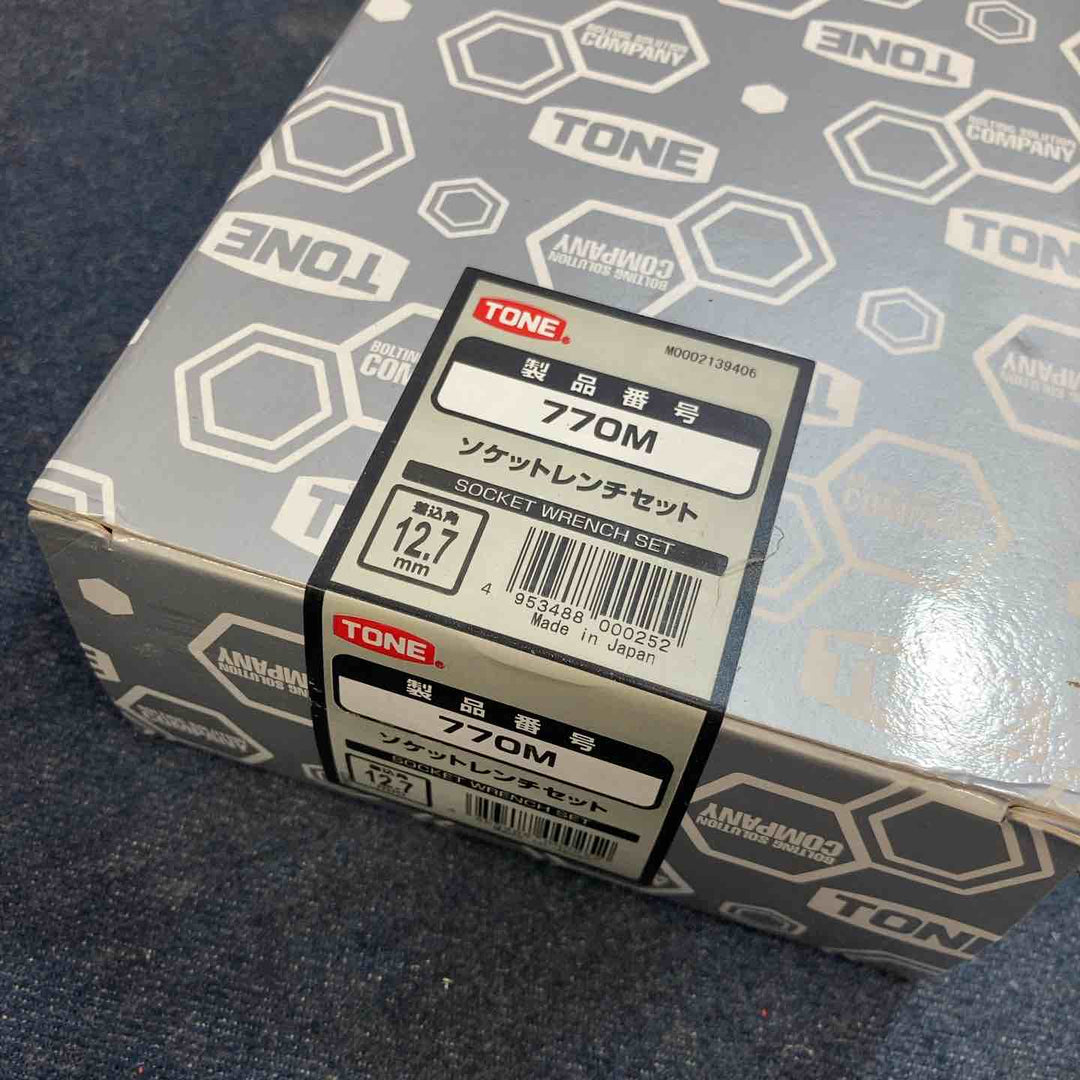 ◇トネ(TONE) ソケットレンチセット 差込角12.7mm(1/2") 770M 内容16点 シルバー【八潮店】