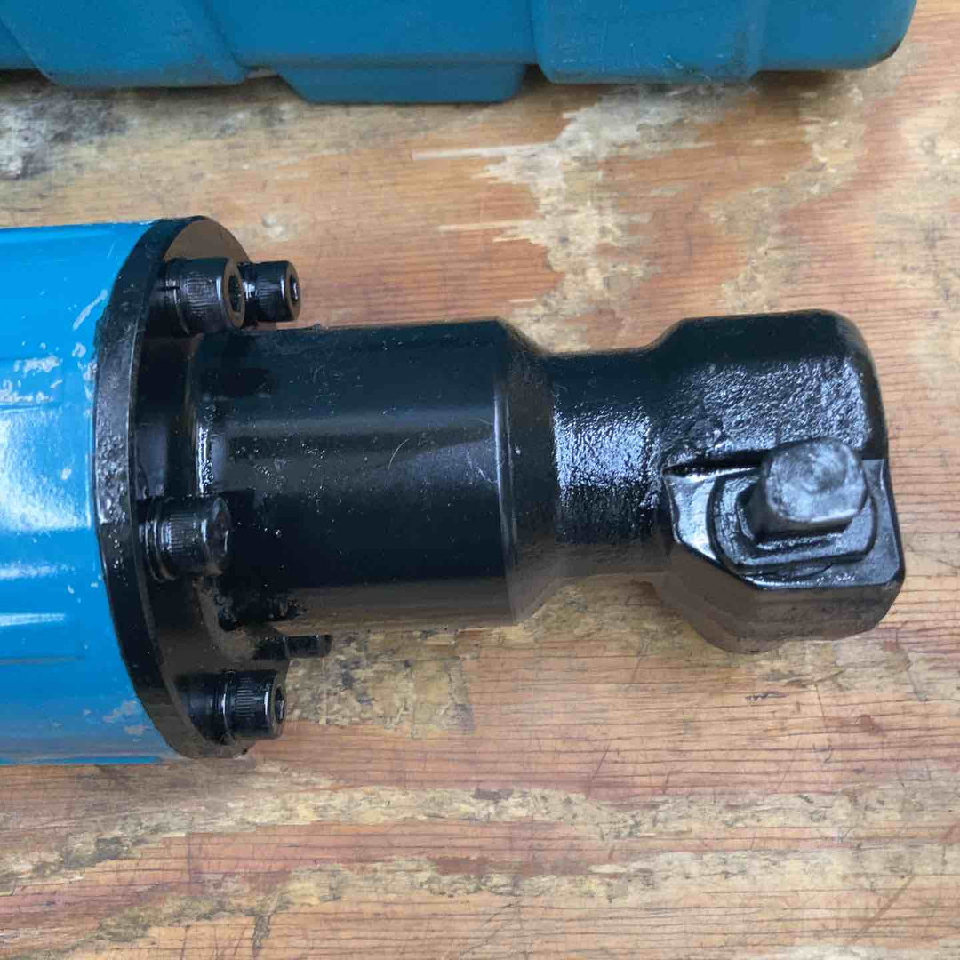 ★マキタ(makita) 電動ハンマ HM1317C【柏店】
