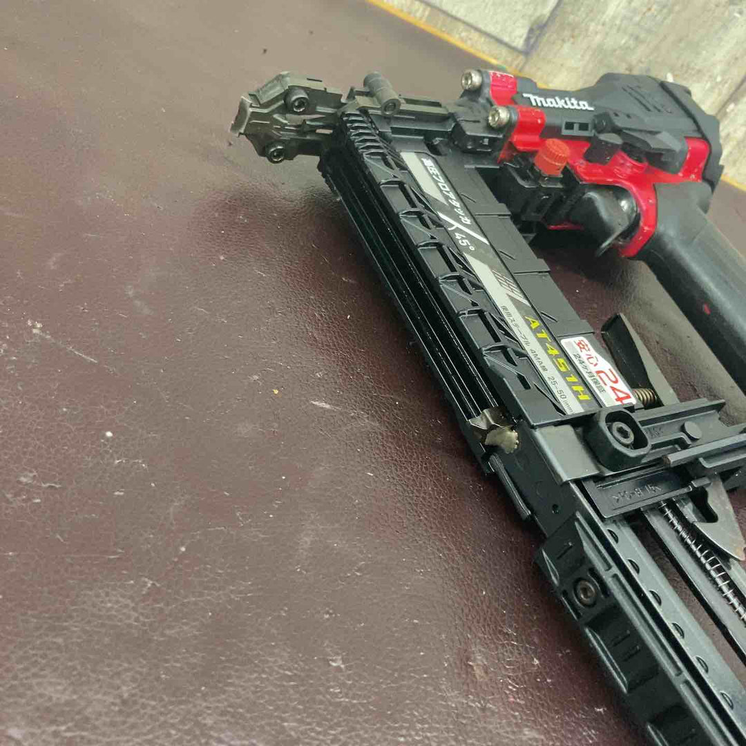 【中古品】★マキタ(makita) 高圧フロアタッカ AT451H【東大和店】