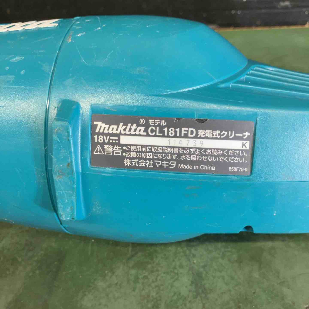 ☆マキタ(makita)18V コードレスクリーナ CL181FDZ ストレートパイプ、ノズル、サッシ(すきま)用ノズル欠品【戸田店】
