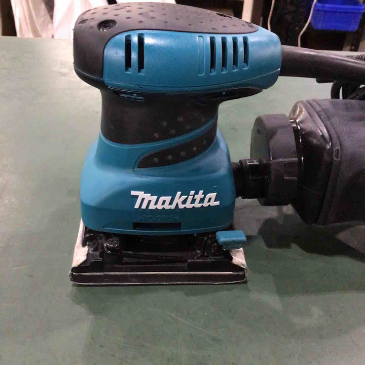 ☆マキタ(makita) 防じんミニサンダ BO4555【川口店】