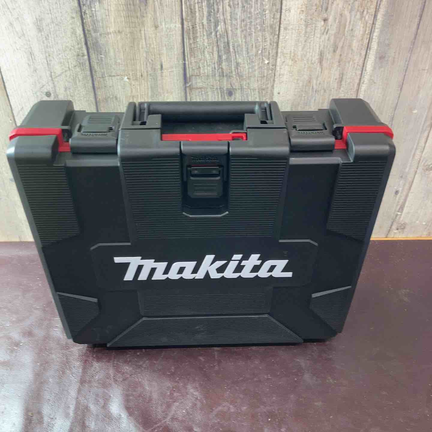 未使用(店頭展示品)】☆マキタ(makita) コードレスドリルドライバー