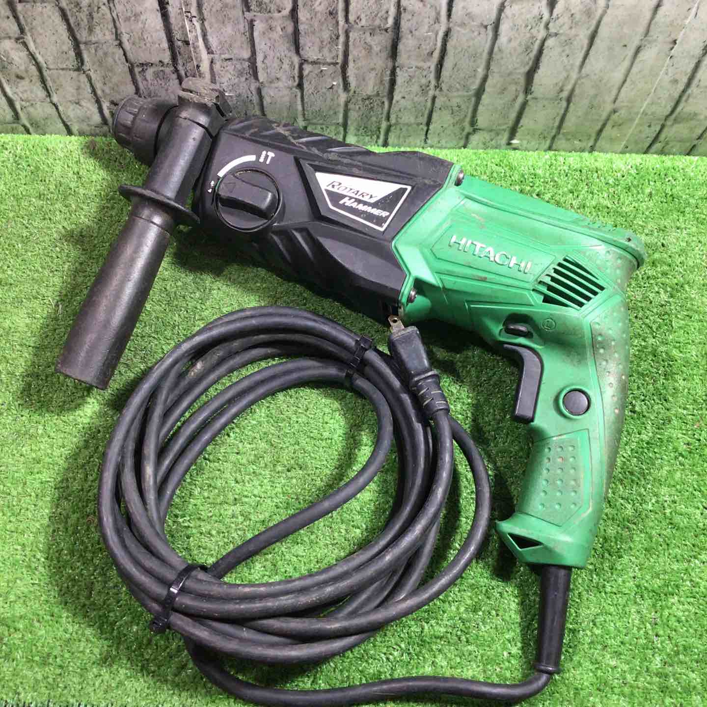 ハイコーキ HiKOKI DH24PG2 ロータリーハンマドリル【野田愛宕店】【店頭取引限定】【中古】管理番号：ITG7S9Y6YPLA ☆ハイコーキ(HIKOKI ※旧:日立工機) ハンマドリル DH24PG【川口店
