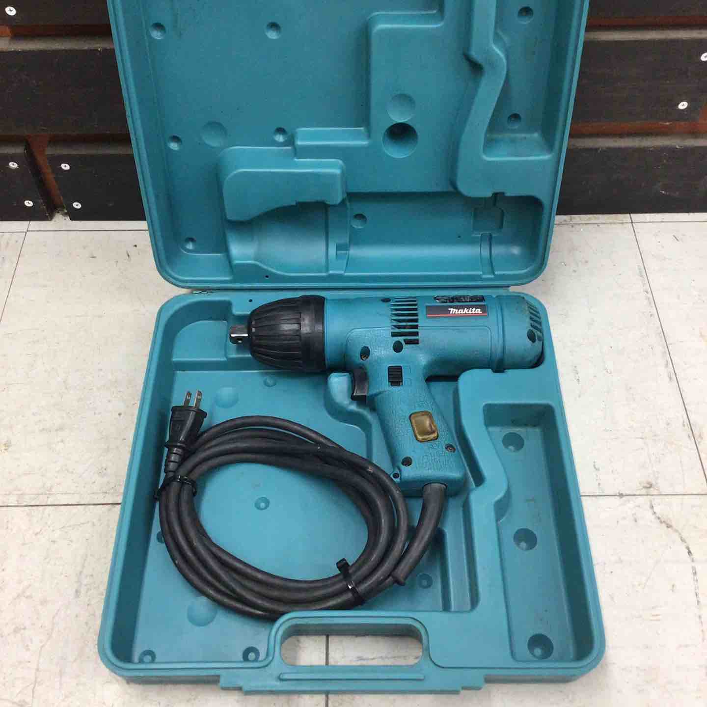 現状品】 マキタ/makita インパクトレンチ 6904VH 【鴻巣店】 – アクト