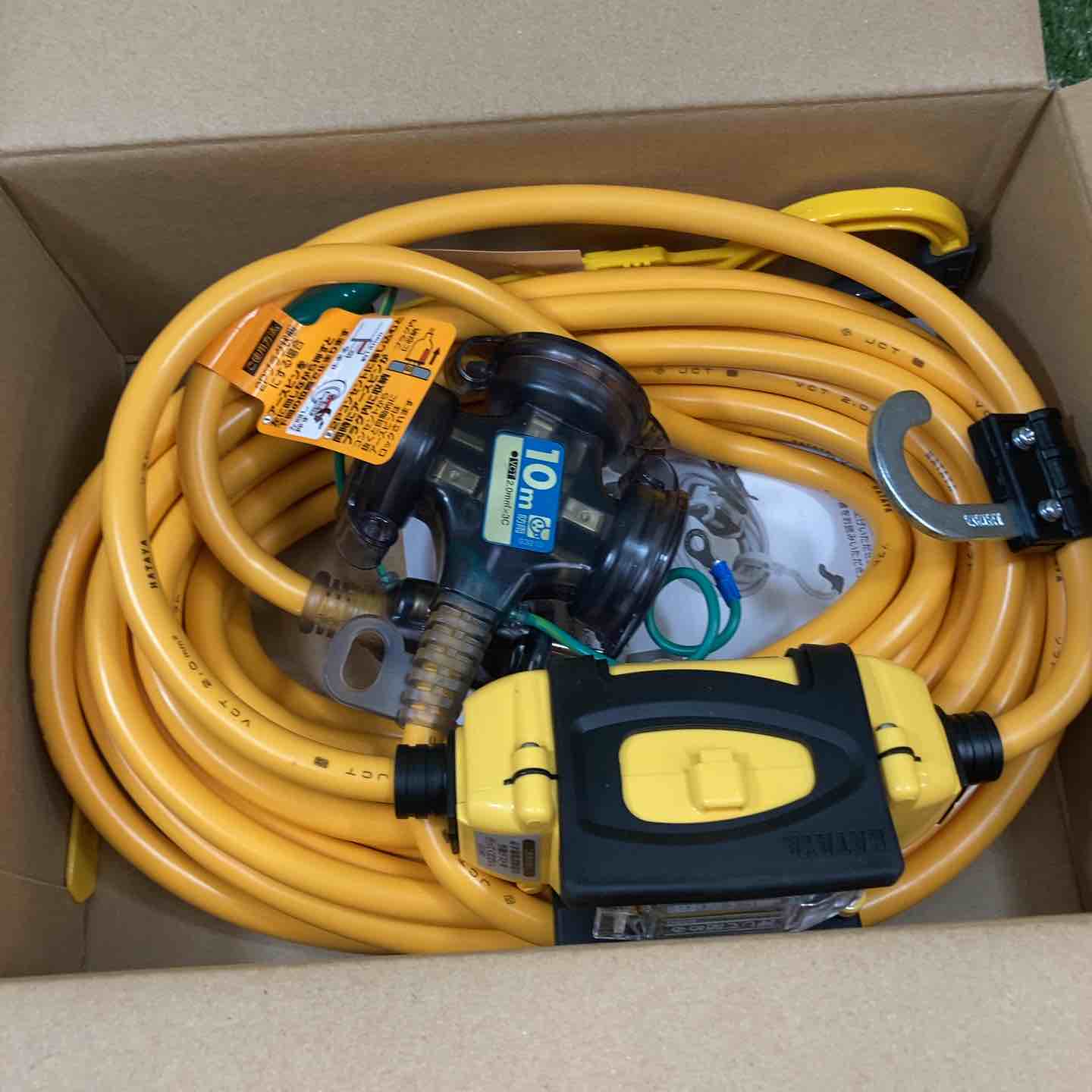 ◇ハタヤ(HATAYA) ブレーカー付延長コード BFX-103KC 10ｍ【川崎店】 ◇ハタヤ(HATAYA) ブレーカー付延長コード BFX-103KC 10m【川崎店