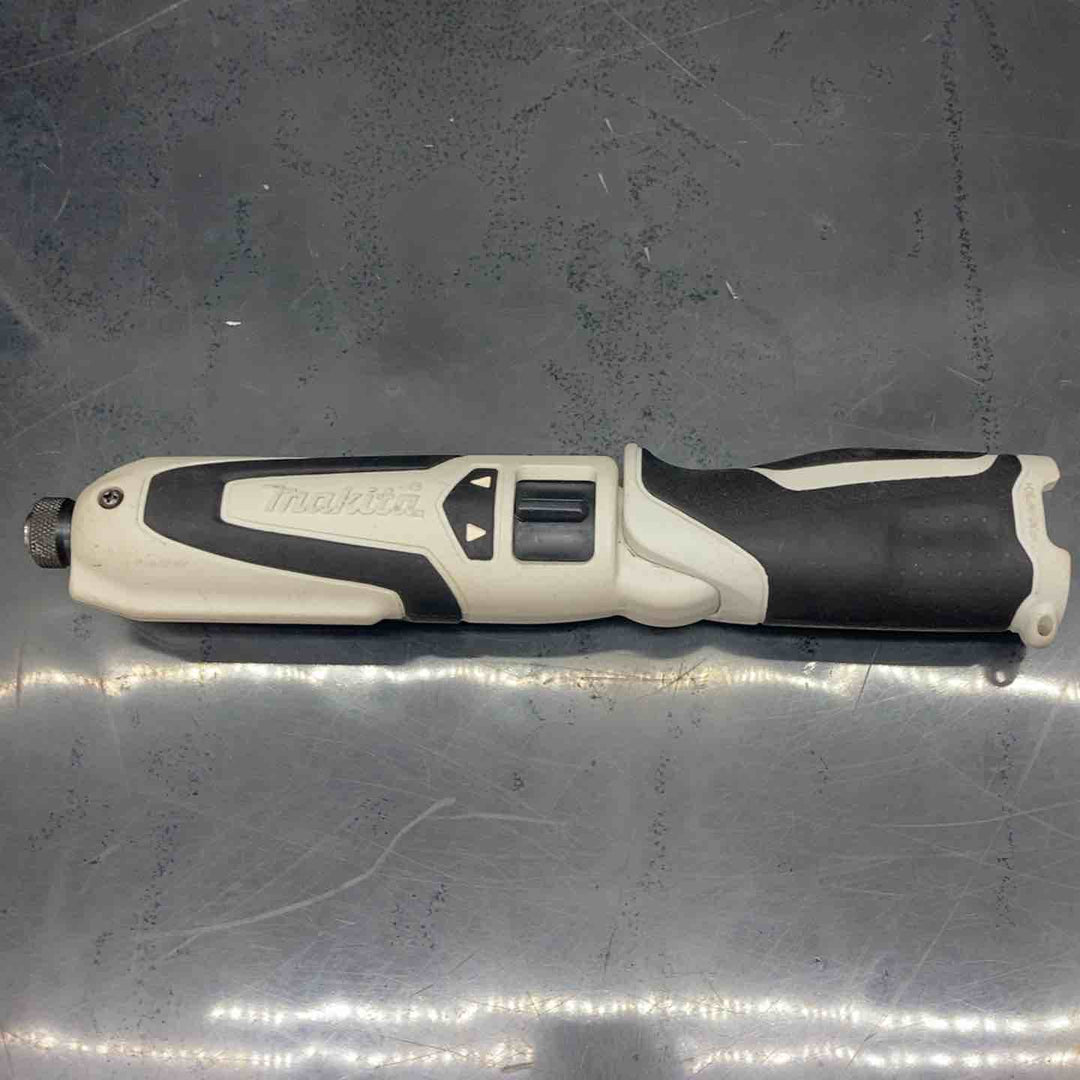 ◇マキタ(makita) コードレスペンインパクトドライバー TD021DZW【川越店】