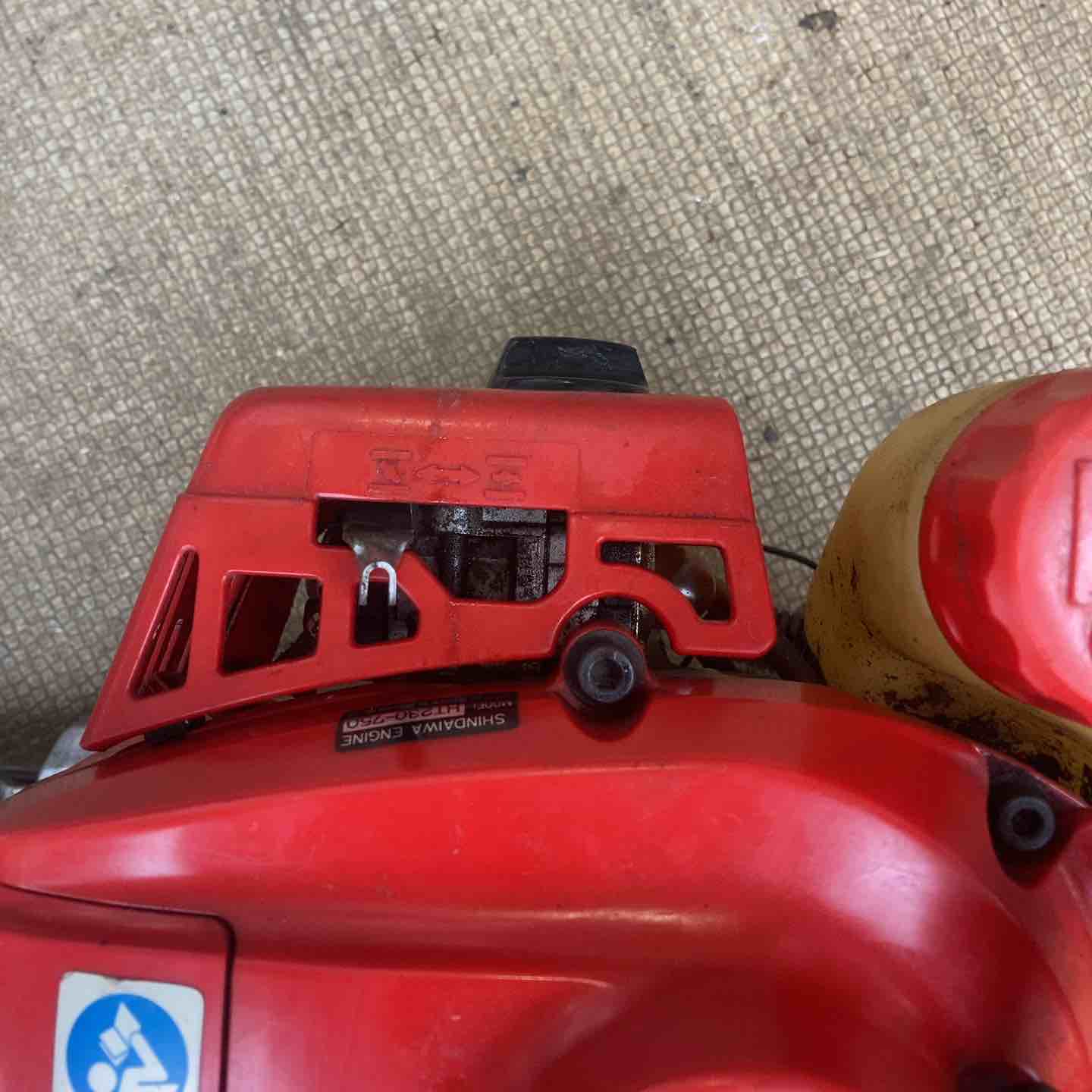 店頭受取り限定】 新ダイワ(shindaiwa) ヘッジトリマー HT230【町田店