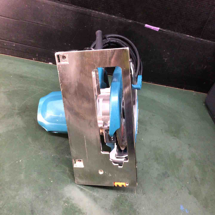 ★マキタ(makita) 電気マルノコ 5637BA【戸田店】