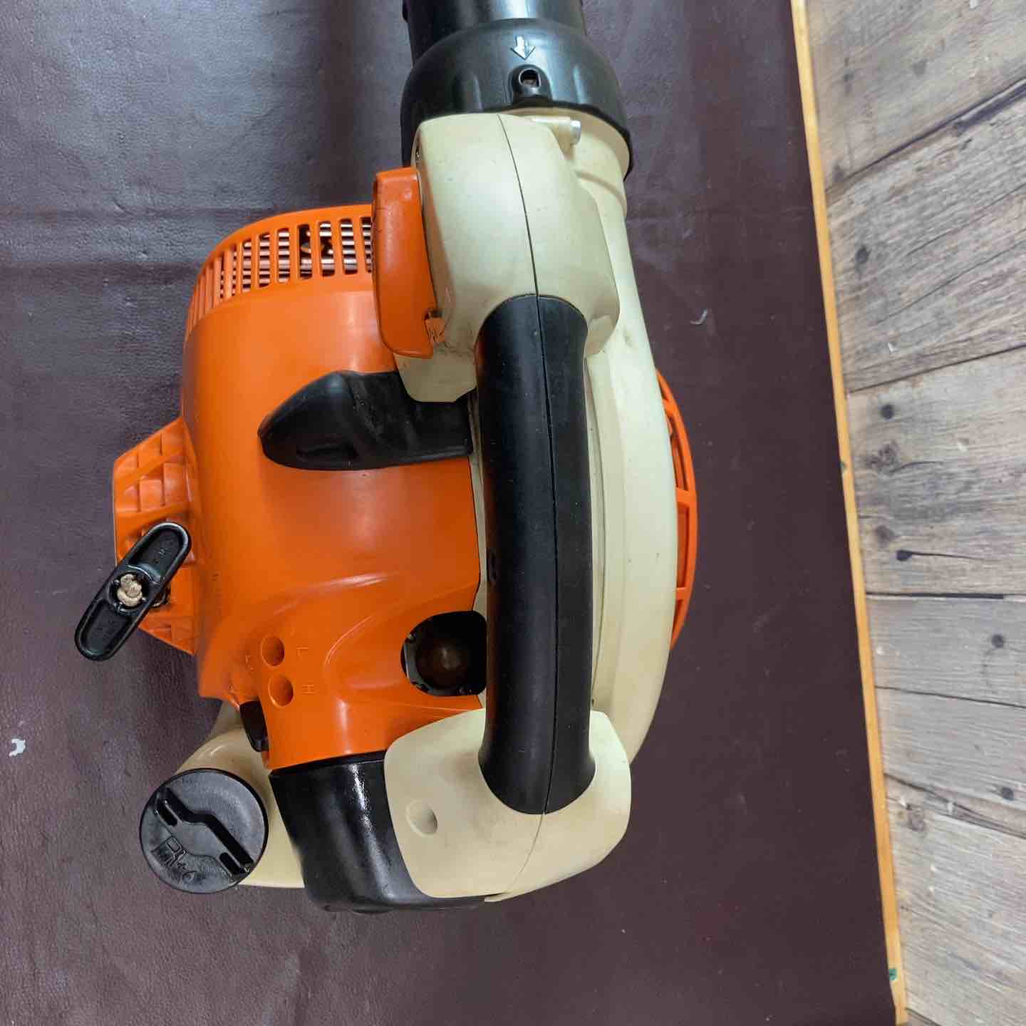 【STIHL 中古品】BG86C‐E エンジンブロワー スチール 中古品】スチール(STIHL) エンジンブロア BG86C 送風機 2サイクル