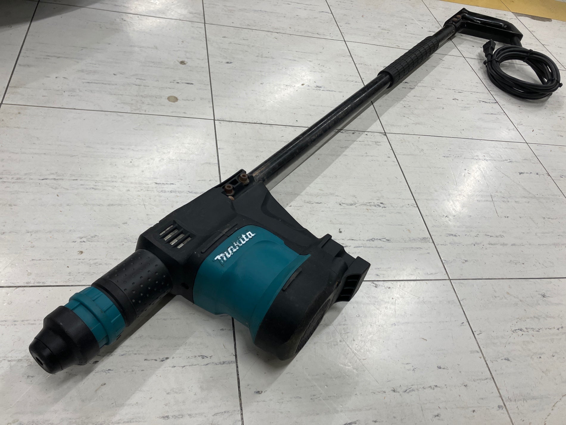 ☆マキタ(makita) 電動ケレン ロングハンドルタイプ HK1820L【富山店