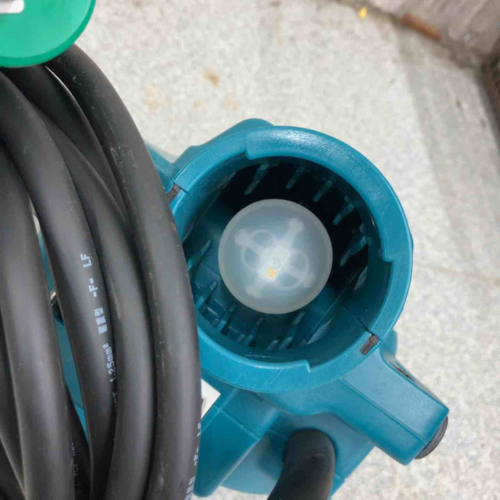 ★マキタ(makita) 小型集じん機 乾式 450(P)【八潮店】