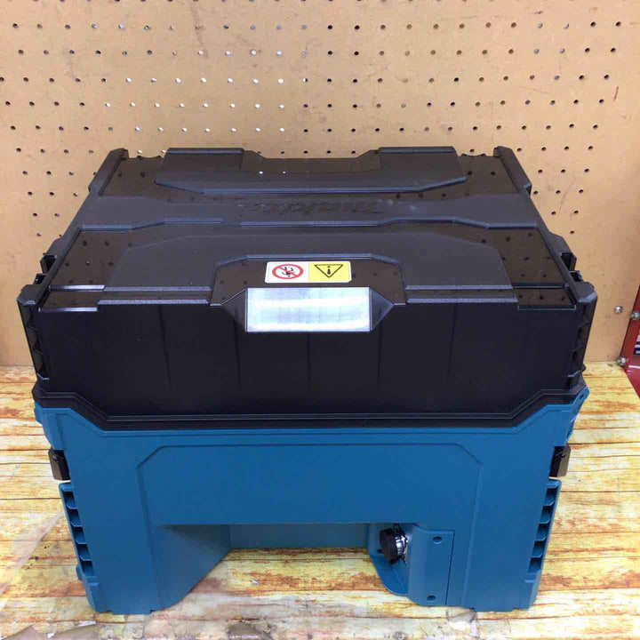 マキタ(makita) 多口充電器 BCC01 A-78346【川崎店】