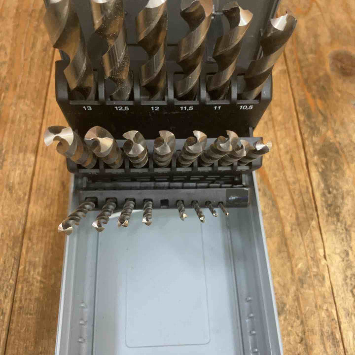 ◇ビックツール(BIC TOOL) 月光ドリル 鉄工用 樹脂ケース入 SGK2-13【所沢店】 4mm欠品