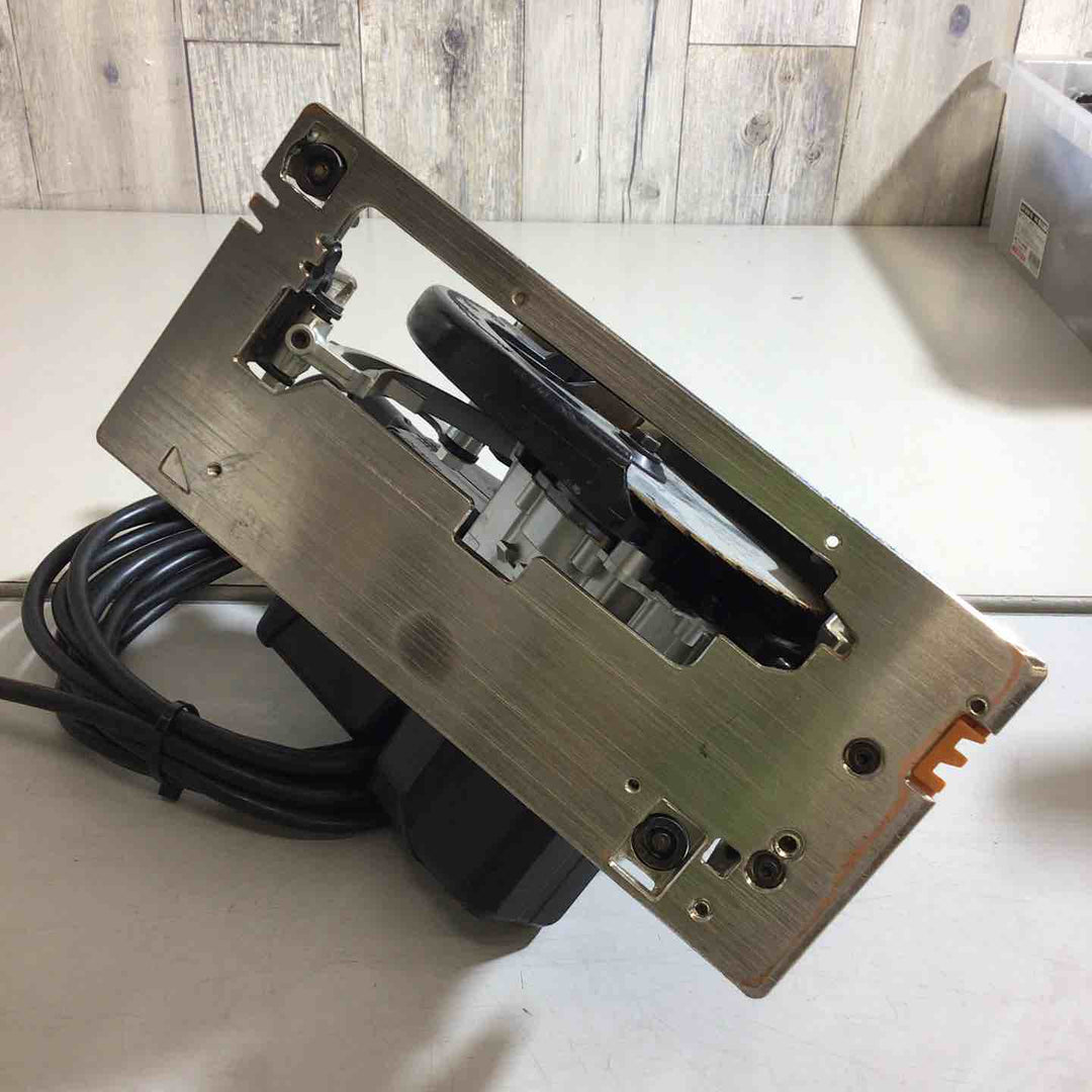 ★マキタ(makita) 電子マルノコ HS6303B【藤沢店】