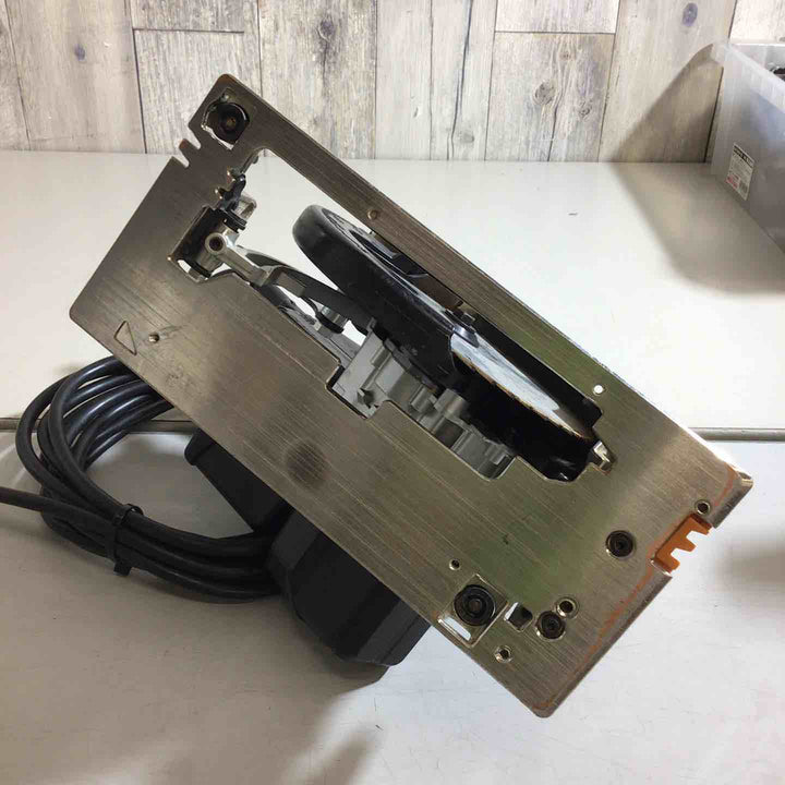 ★マキタ(makita) 電子マルノコ HS6303B【藤沢店】