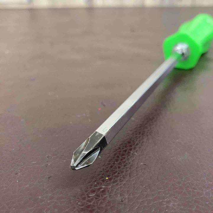 【中古品】 マックツール(MACTOOLS) 貫通プラスドライバー DGH22 グリーン 【東大和店】