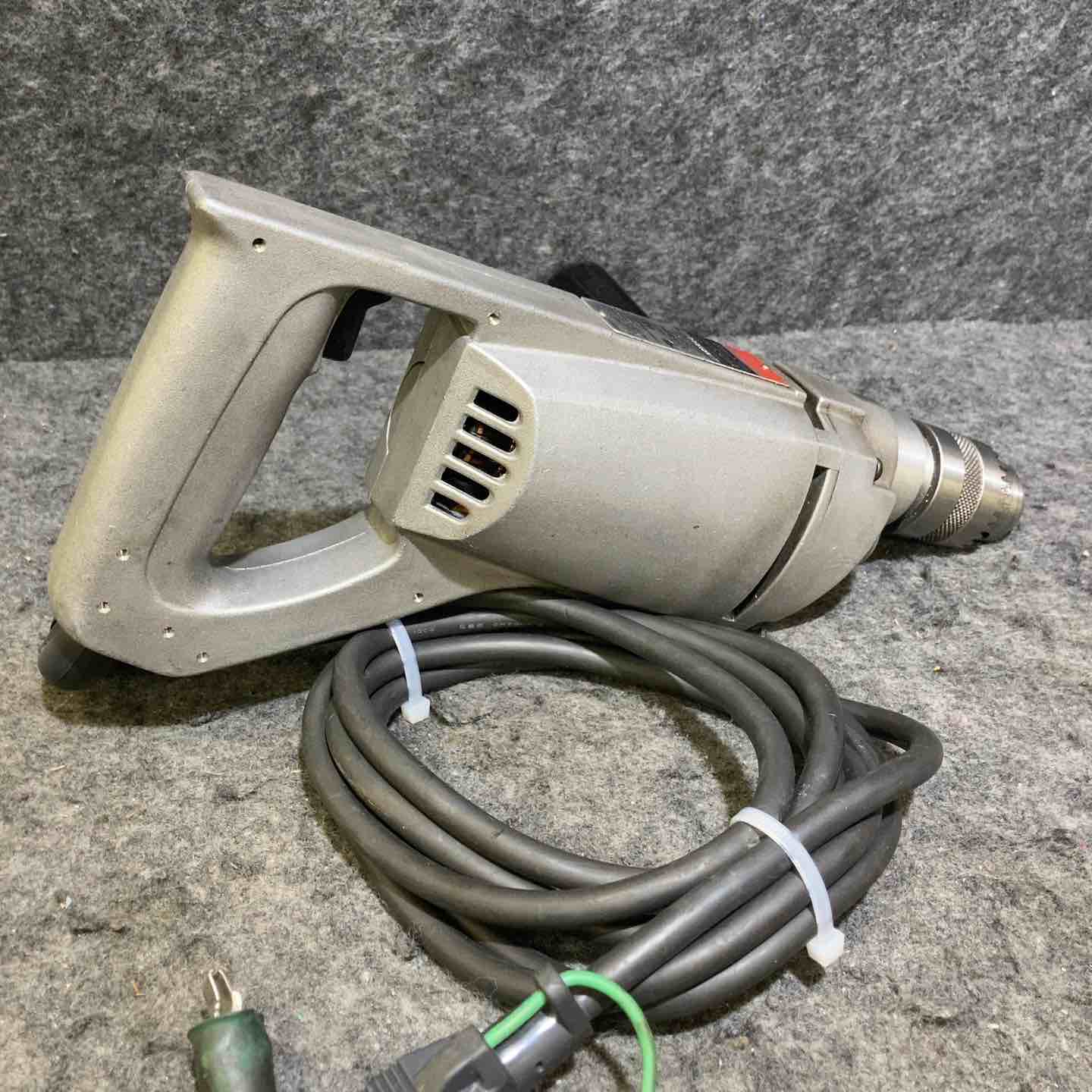 〇マキタ スタンド付き電気ドリル 6301A