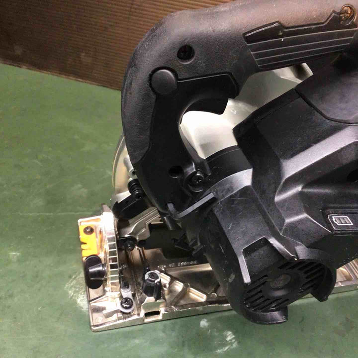 ★マキタ(makita) コードレス丸のこ HS631DZB【戸田店】