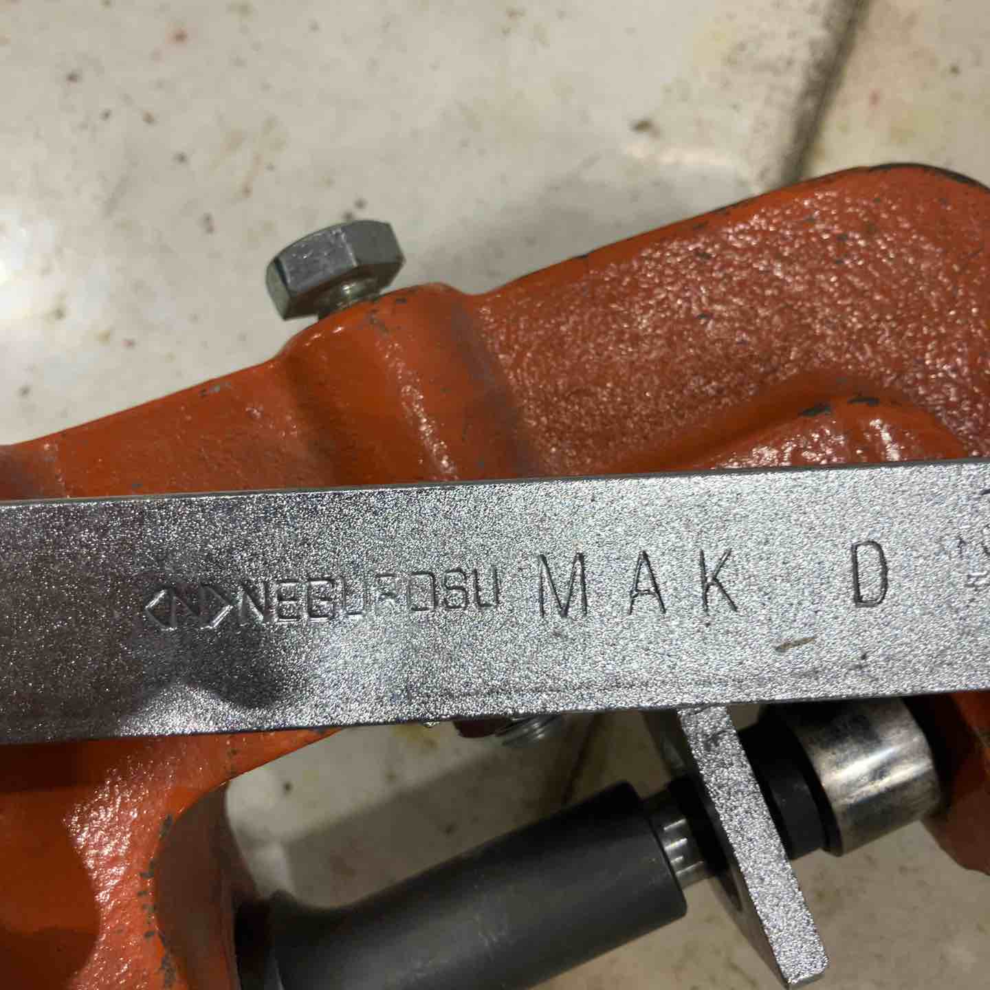 ◇ネグロス電工 パンチャ MAK-D チャンネル穴あけ工具 MAKD【川口店