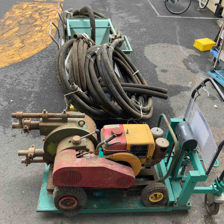 【中古品・店頭受取り限定】 ヤンマー/YANMAR ディーゼルエンジン式モルタルポンプセット・型式不明 【桶川店】