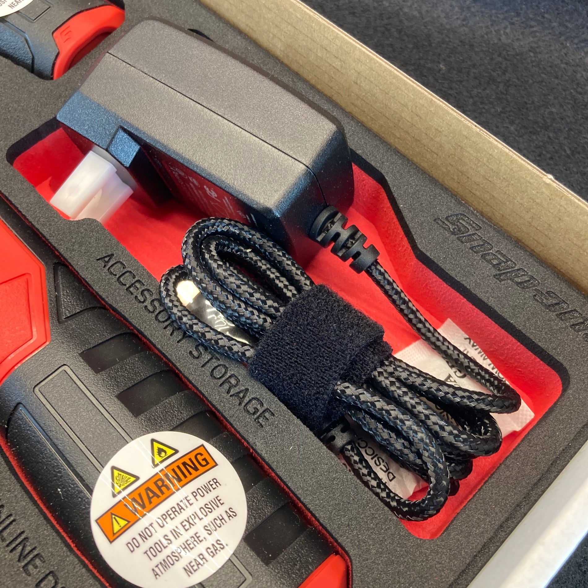 未使用(店頭展示品)】スナップオン(Snap-on)充電式(Nano Axcess)電動