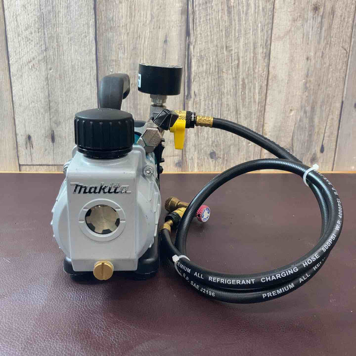 【中古品】マキタ(makita) コードレス真空ポンプ VP180DZ 18V TA141DM付属【東大和店】