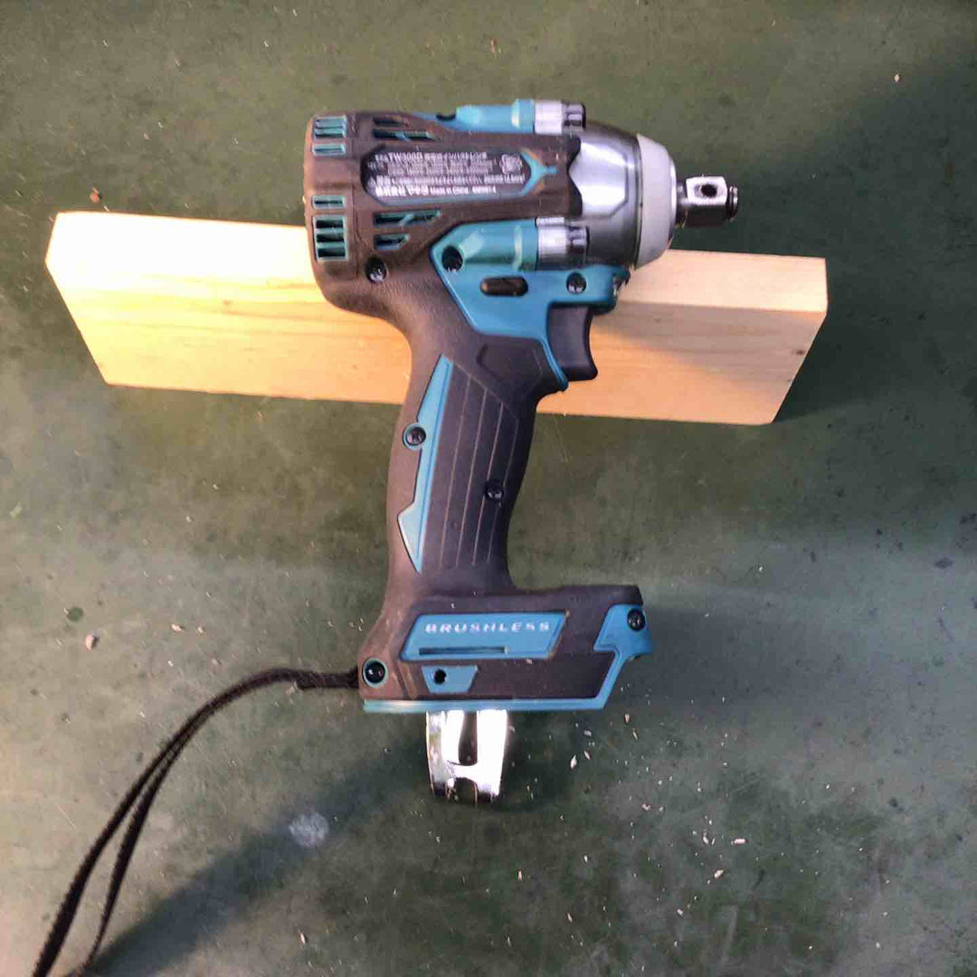 ★マキタ(makita)18V コードレスインパクトレンチ TW300DZ 本体のみ【戸田店】