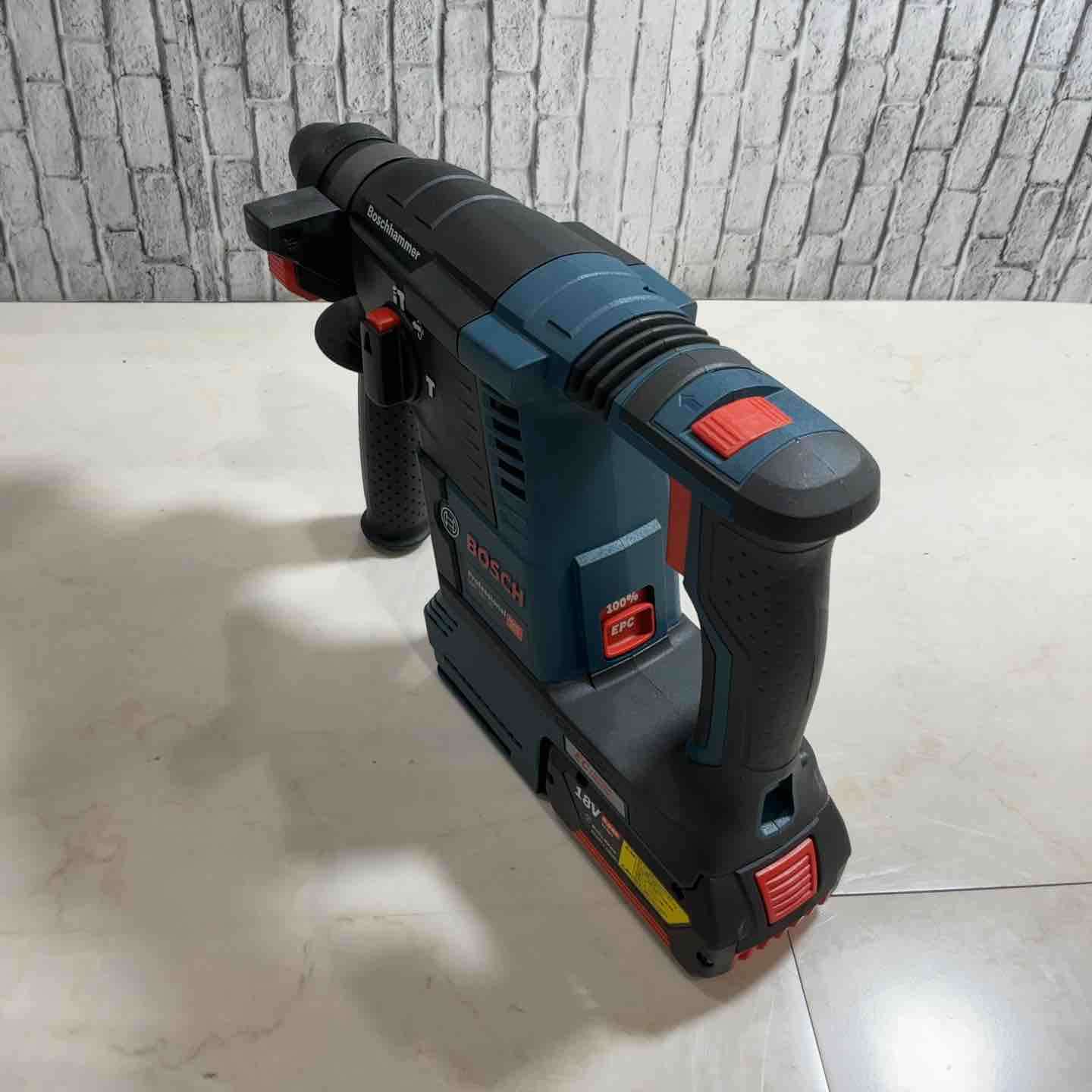 ☆ボッシュ(BOSCH) コードレスハンマドリル GBH18V-26 PROFESSIONAL