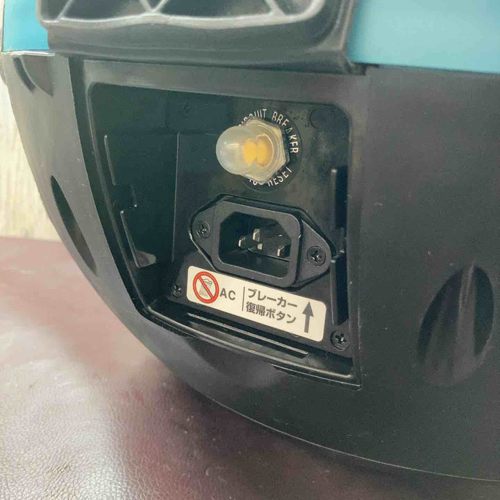 【中古品】 マキタ(makita) コードレスエリアライト(本体のみ)ML810 14.4/18V 【東大和店】