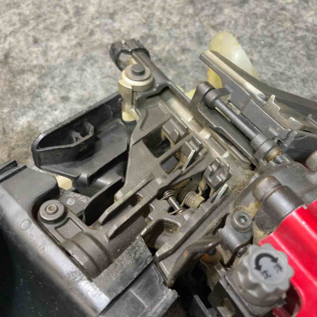 マキタ(makita) 高圧エア釘打ち機 AN630H【桶川店】