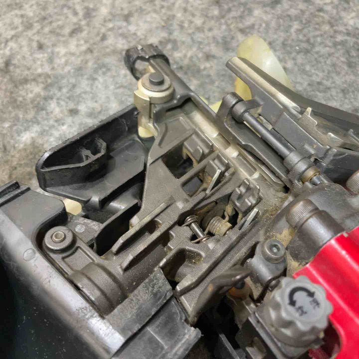 マキタ(makita) 高圧エア釘打ち機 AN630H【桶川店】