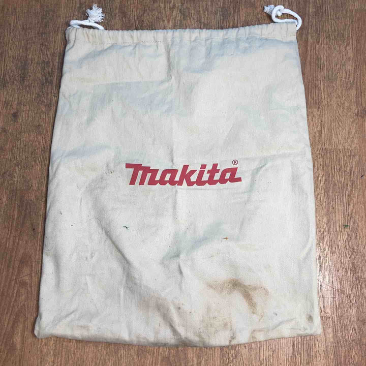 ★マキタ(makita) 集じん機 乾湿両用 483(P) ※天面に一部削り痕あります【岩槻店】