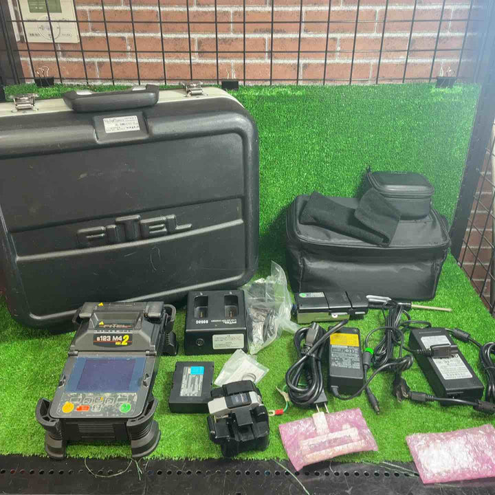 古河電気工業 小型光ファイバ融着接続機 FITEL S123M4 Ver.2【藤沢店】