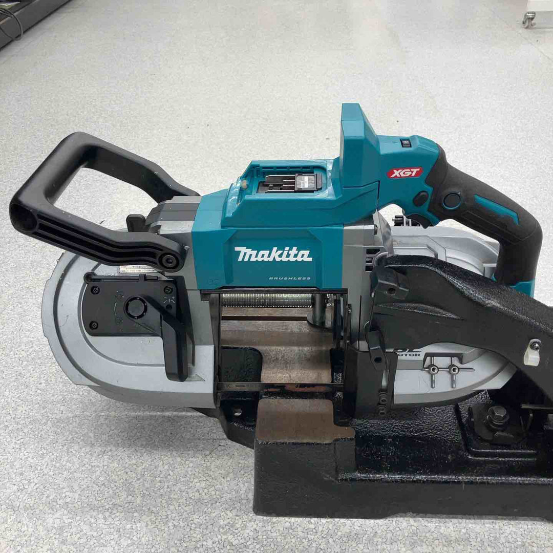 【店頭受取り限定】★マキタ(makita) コードレスバンドソー PB001GZ スタンド付き【八潮店】