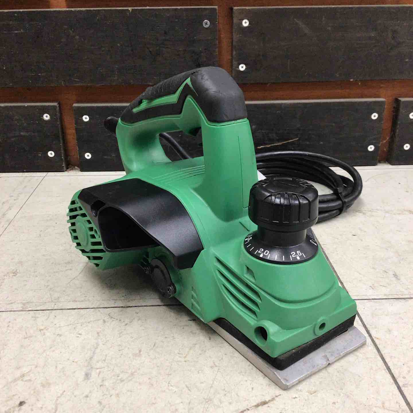 中古品】 ハイコーキ/HIKOKI かんな P20SF(SC) 替刃式 電気カンナ